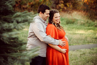 HANNA AND KYLE'S MATERNITY SESSION OCTOBER 2023